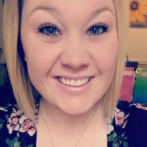 Meet your Posher, Kara